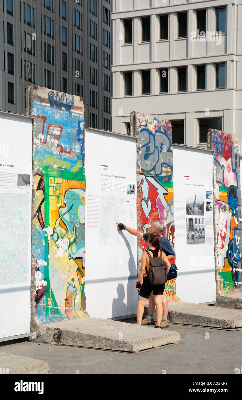 Reste der Berliner Mauer am Potsdamer Platz in Berlin in Deutschland Stockfoto