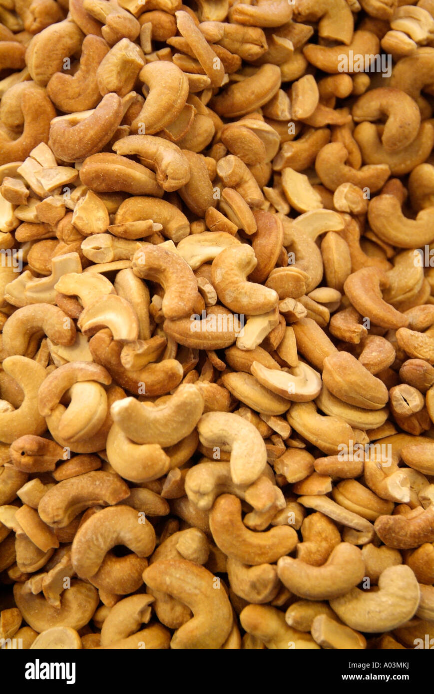 Cashew-Nuss Markt Stall Samen essen Bio natrliche ungeschlte Koch Kochen  verbrauchen Geschmack Kernel Saatgutgesundheit Stockfotografie - Alamy