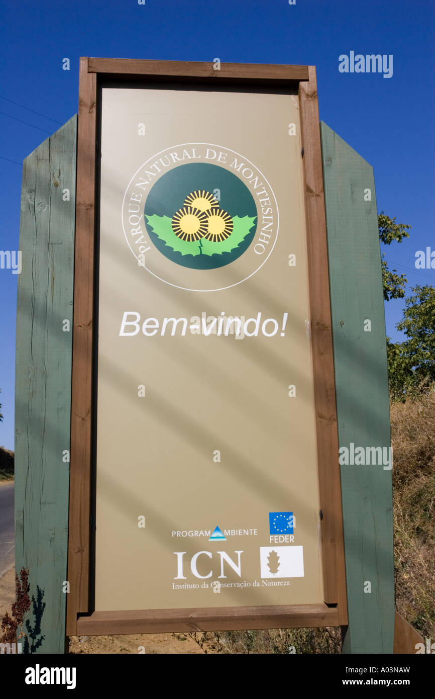 Roadsign Kennzeichnung Eingang zum Dine Montesinho Nationalpark Tras Montes Portugal Stockfoto