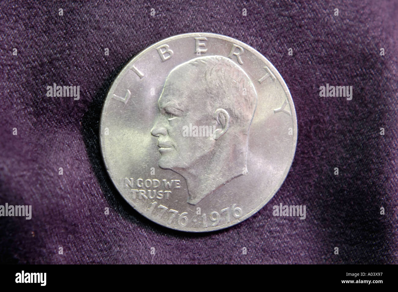 200 Jahr Jubiläum Gedenk U S Silberdollar mit Terminen 1776 bis 1976 Stockfoto