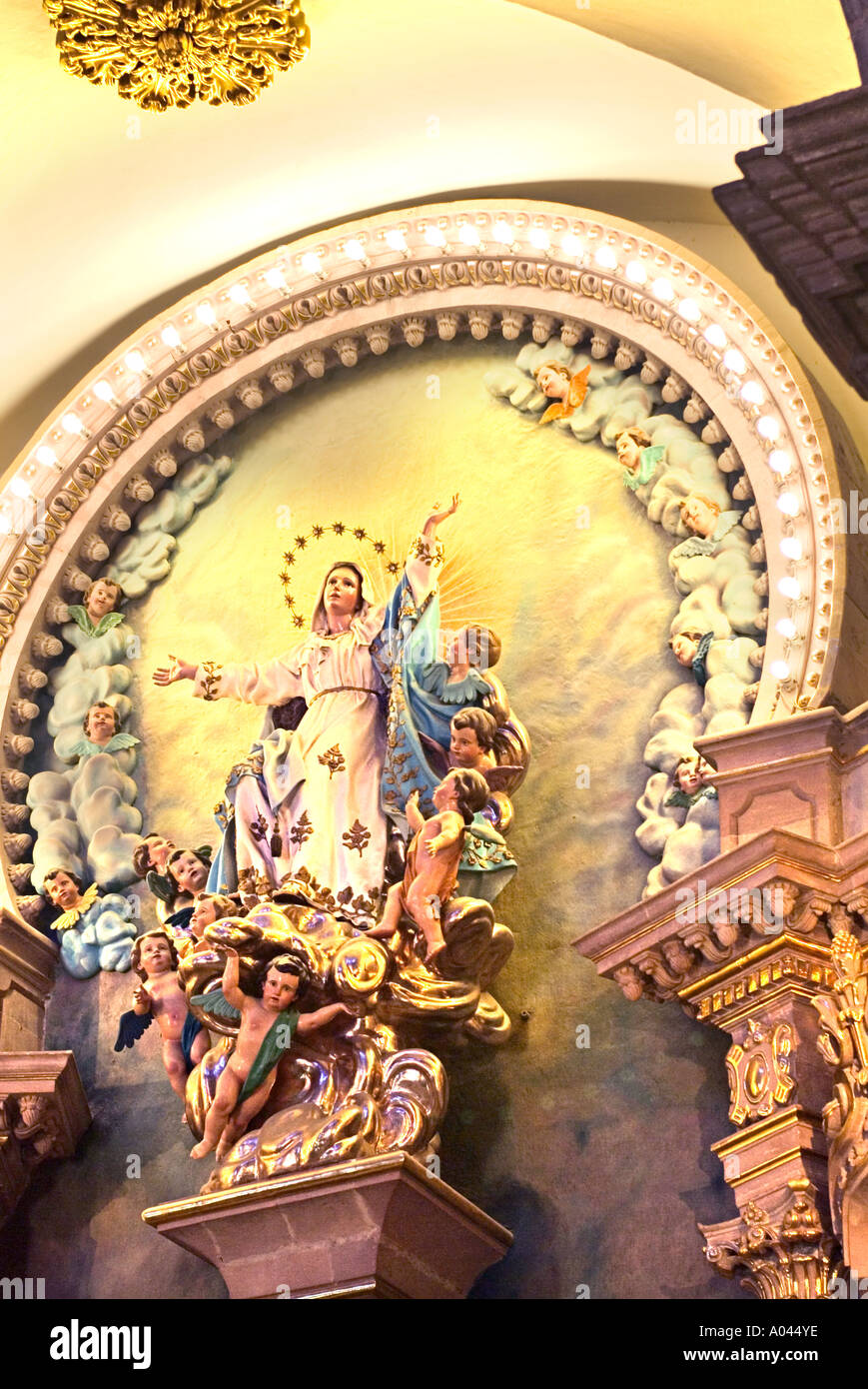 Religiöse Statue in mexikanischen Kirche in Queretaro, Mexiko Stockfoto