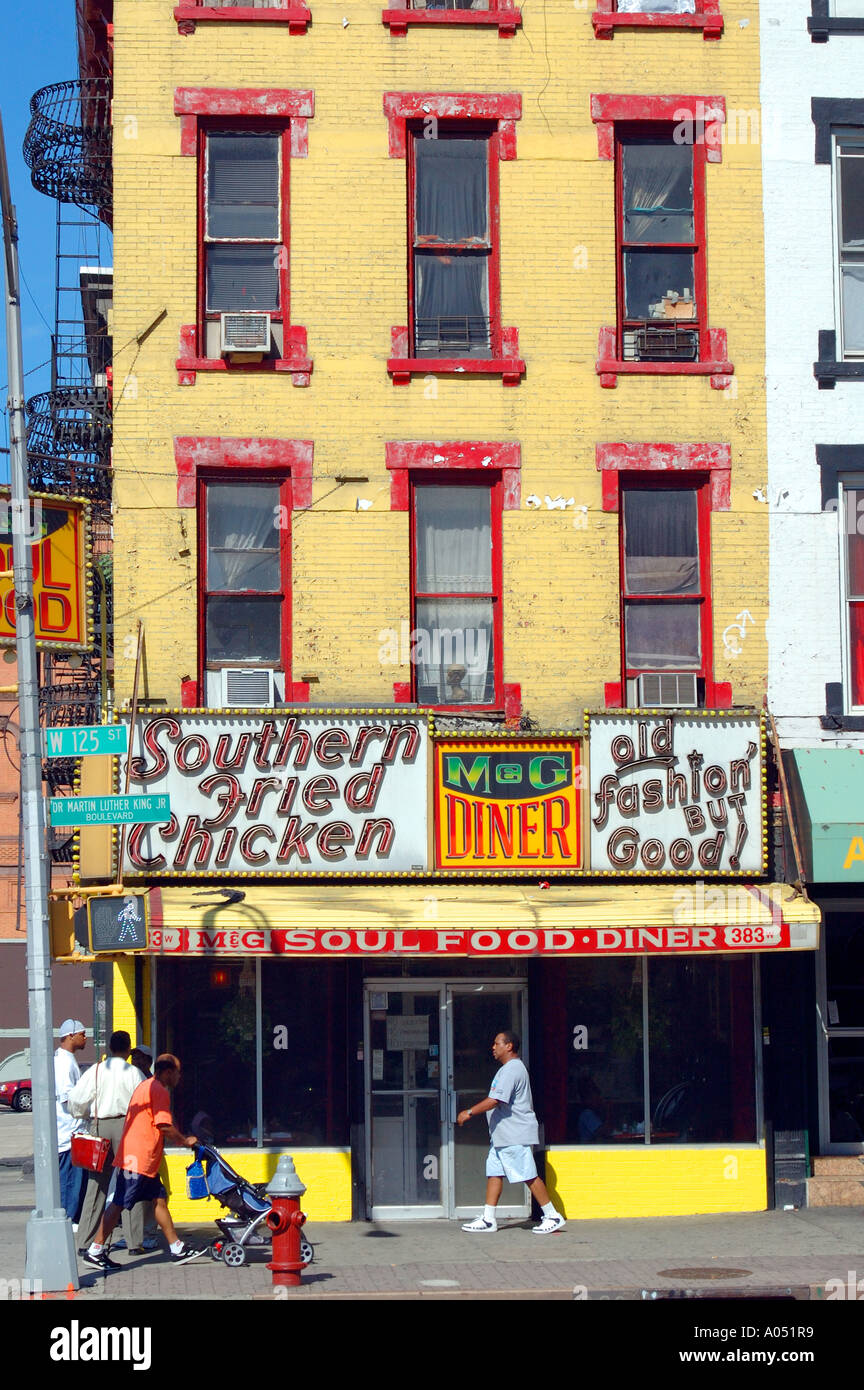 Bunten Soul Food Restaurant Diner auf West 125th Street, Harlem, New York, USA Stockfoto