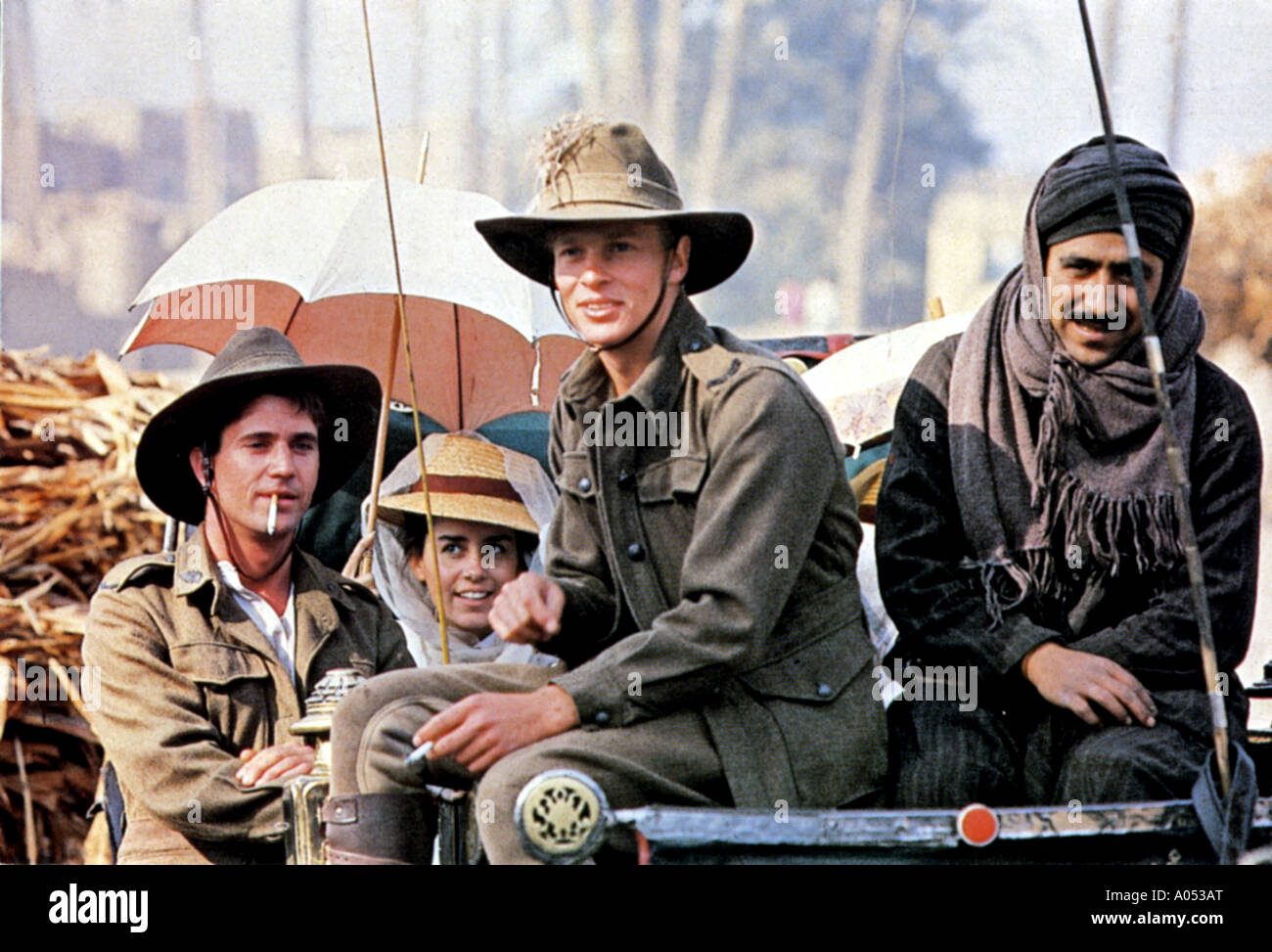 GALLIPOLI 1981 Associted Rand Film mit Mel Gibson auf der linken Seite Stockfoto