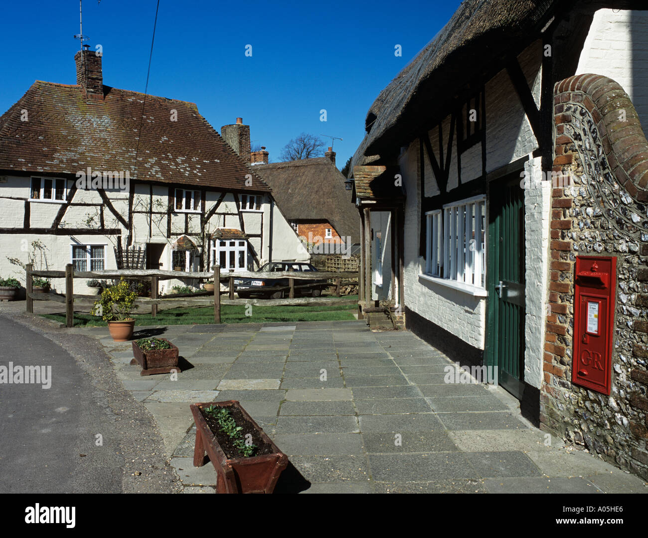 REETGEDECKTEN Fachwerk COTTAGES East Meon Hampshire England UK