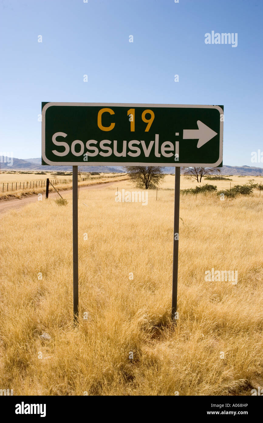 Sossusvlei Road Sign Namibia Stockfoto
