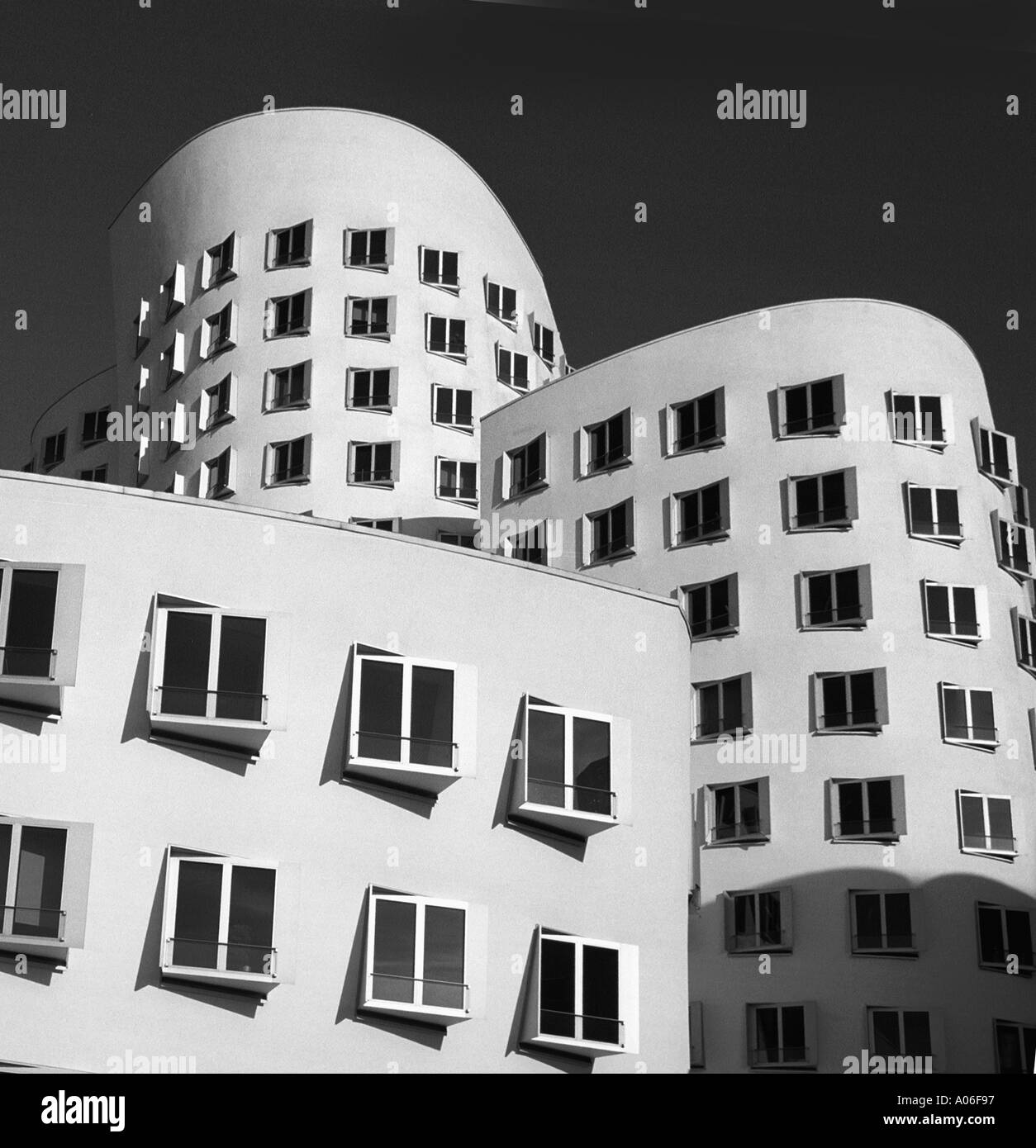 Frank Gehry Gebäude Düsseldorf Stockfoto