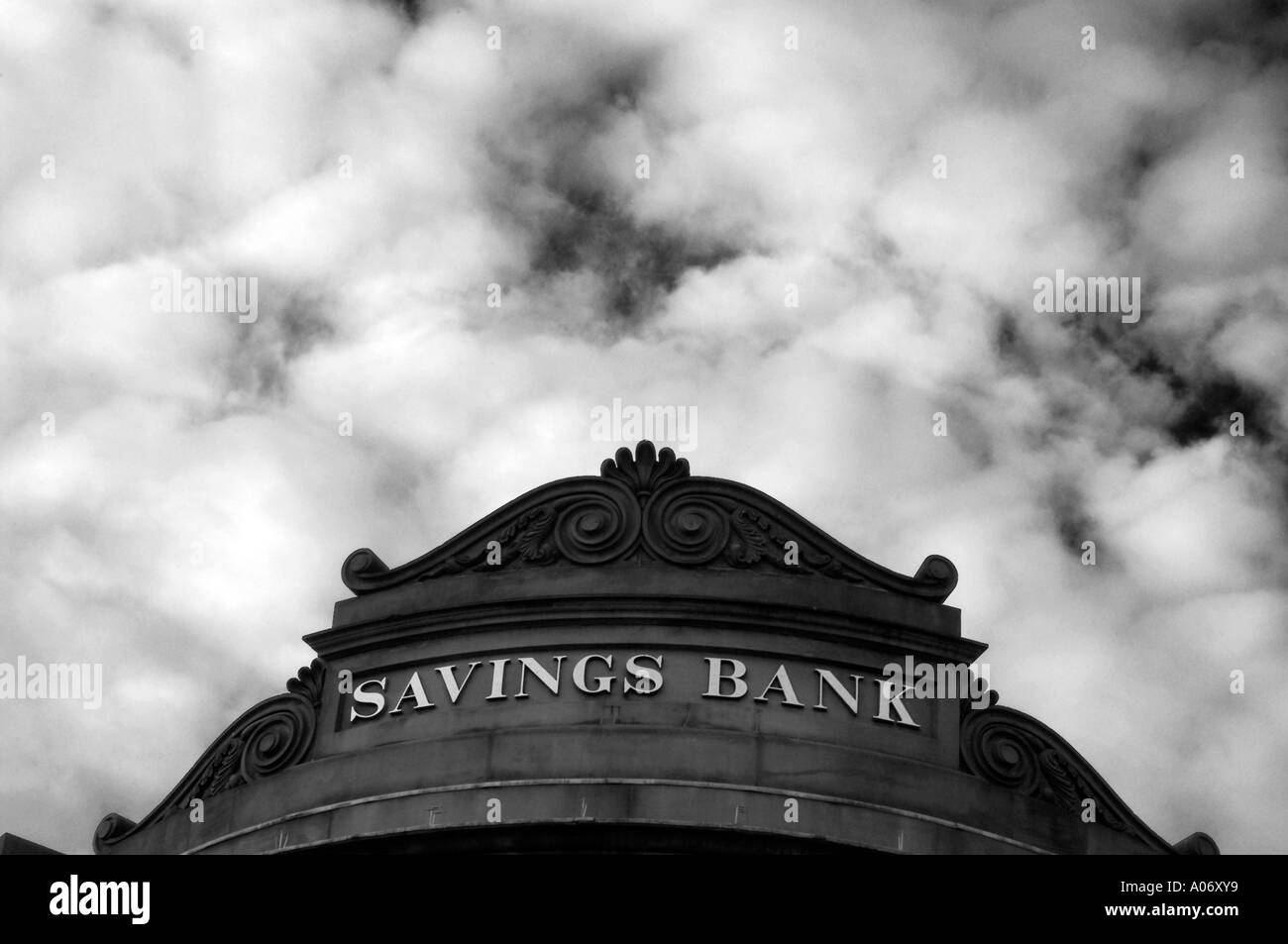 Bank, Banking, sparen, sparen, Bildschirmschoner, Geld, Investition, Inflation, Bargeld, Interesse, Preis, Kosten, Leben, Vertrauen, Rendite, Rendite Stockfoto