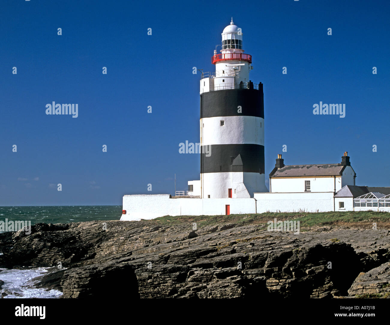 HOOK Kopf CO WEXFORD REPUBLIC OF Irland Europa Oktober herrliche Hook Lighthouse steht am Ende einer felsigen Landzunge Stockfoto
