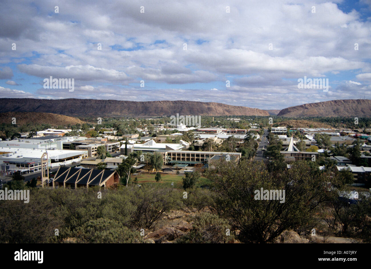 Ansicht von Alice Springs vom ANZAC Hill, Alice Springs, Northern Territory, Australien. Stockfoto