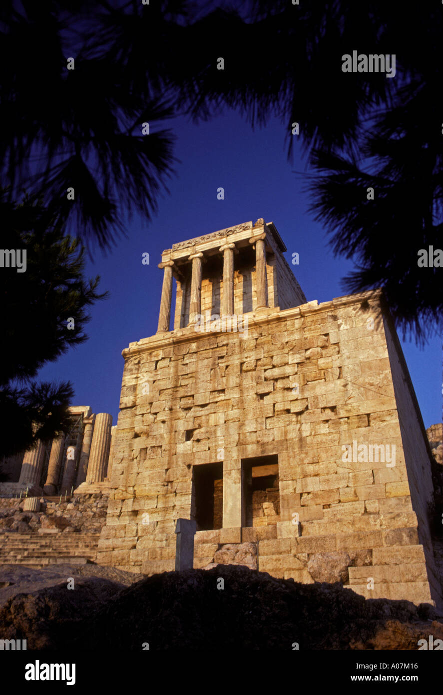 Tempel der Athena Nike, Athena Nike Siegesgöttin, Göttin des Krieges, Akropolis, Stadt von Athen, Athen, Attika, Griechenland Stockfoto