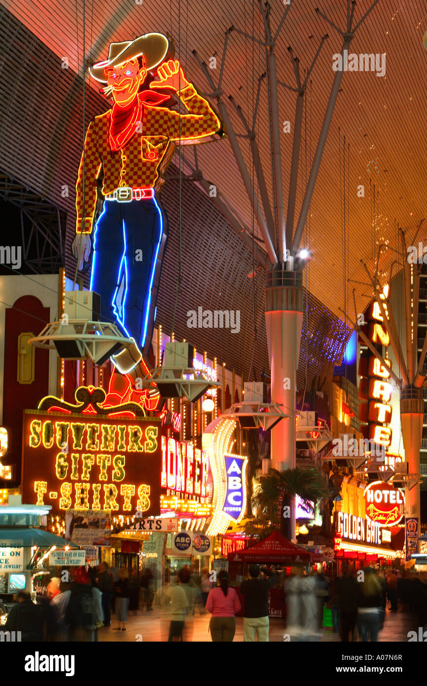 Neon Cowboy Vic, die Innenstadt von Las Vegas Stockfoto