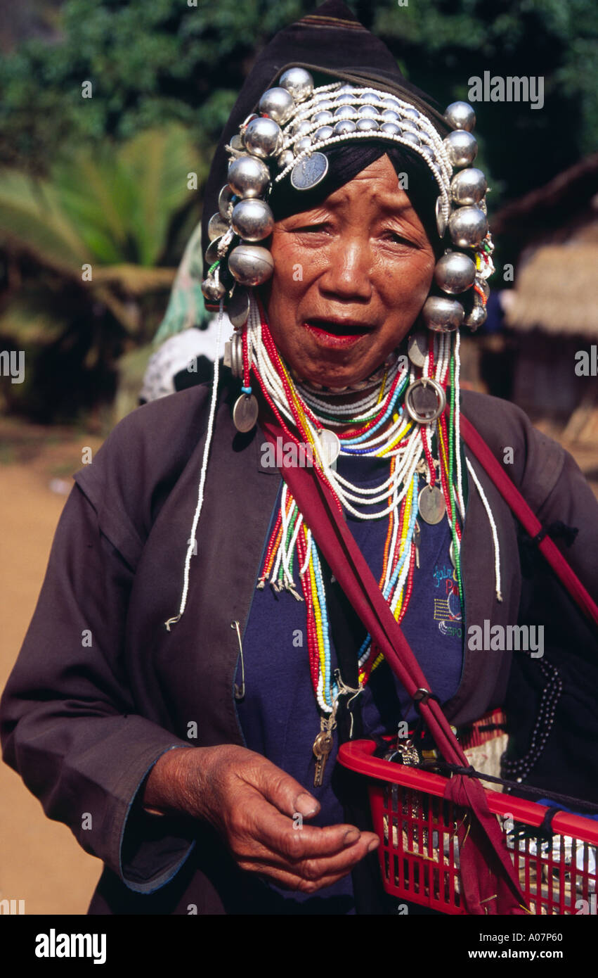 Alte Dame der Akha Stamm Nord Thailand Stockfoto