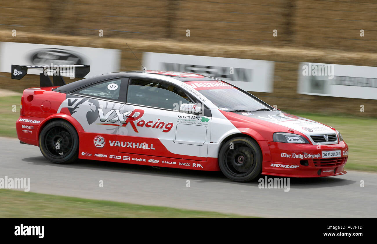 2002 Vauxhall Astra BTCC beim Goodwood Festival of Speed, Sussex, UK. Stockfoto