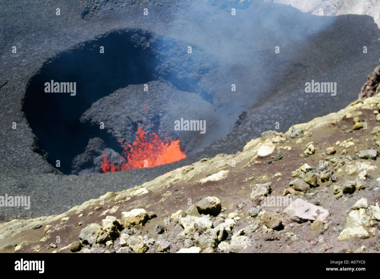 im Inneren des Kraters des Vulkans Villarica Pucon Chile Südamerika Stockfoto