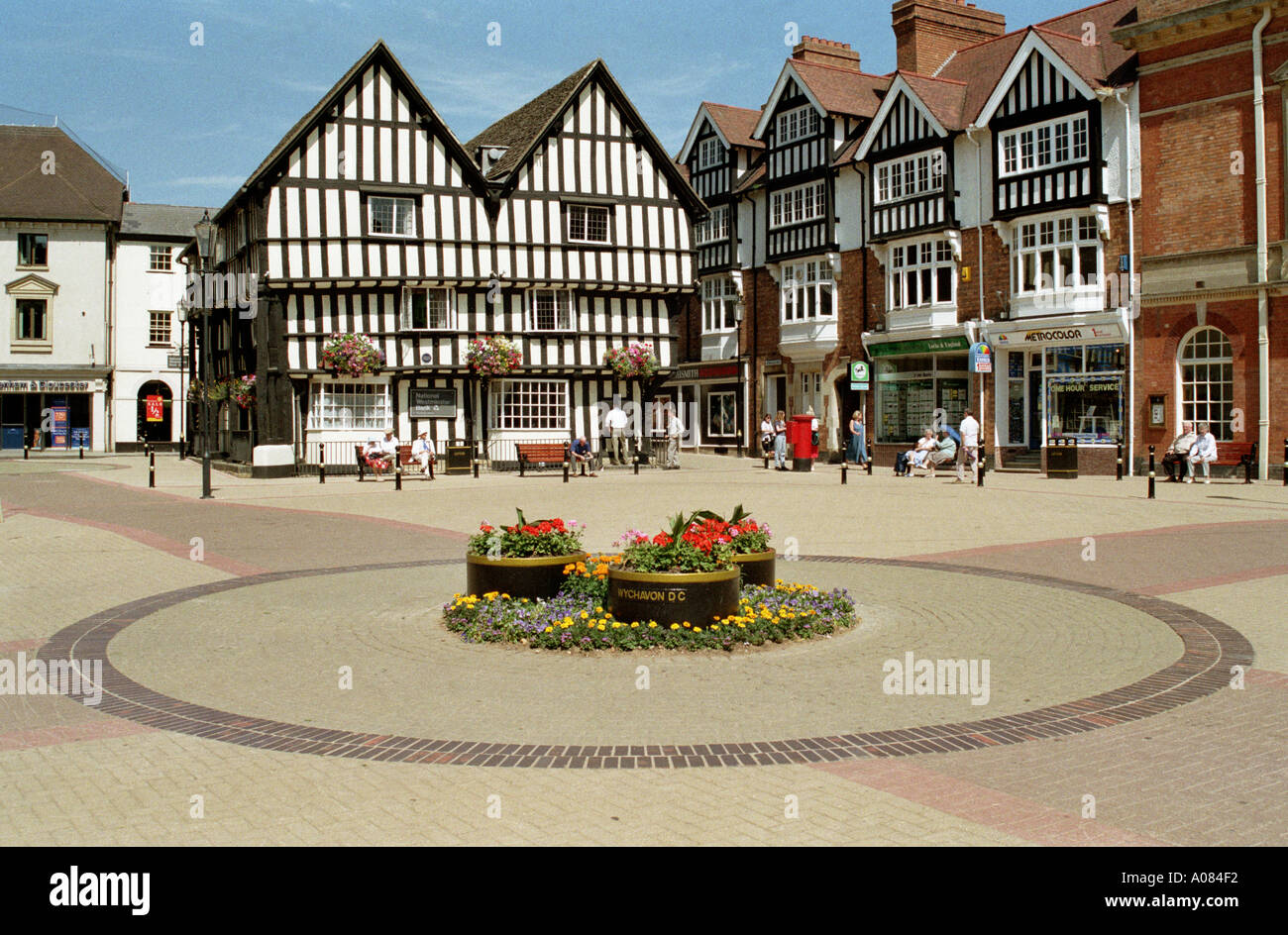 Juli 1996: Marktplatz, schwarze und weiße Gebäude, Evesham, Worcestershire, Vale von Evesham, England, UK, Europa Stockfoto