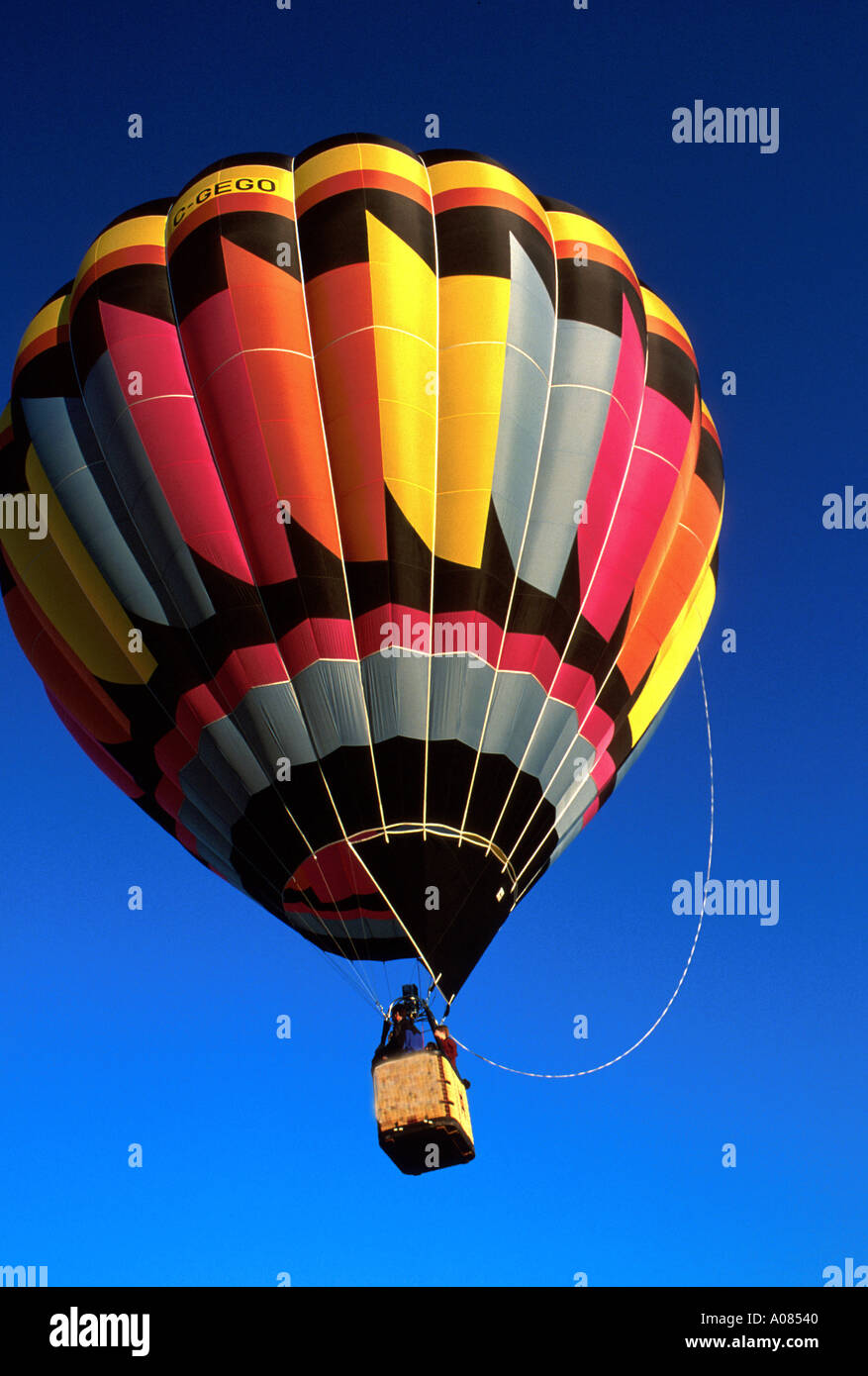 Heißluftballon und Ballon in New Brunswick Kanada Himmel Stockfoto