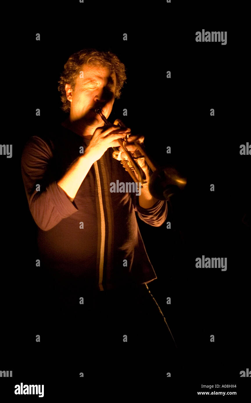 Nils Petter Molvaer geben ein Livekonzert im sterben Scheune Dresden Deutschland im November 2005 Stockfoto