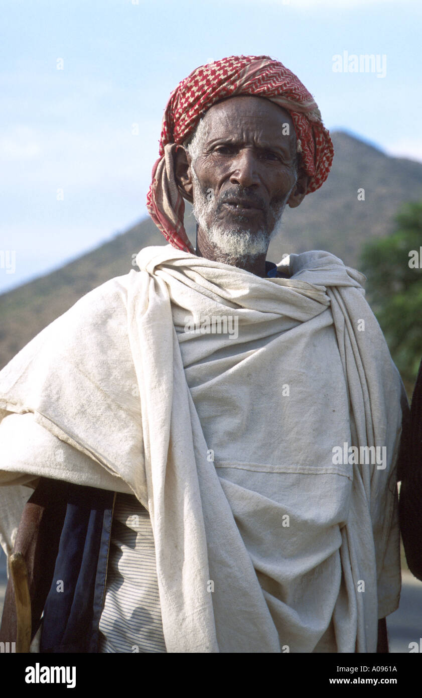 muslimischen Mann in weißen Gewändern und Turban in Eritrea Afrika Stockfoto