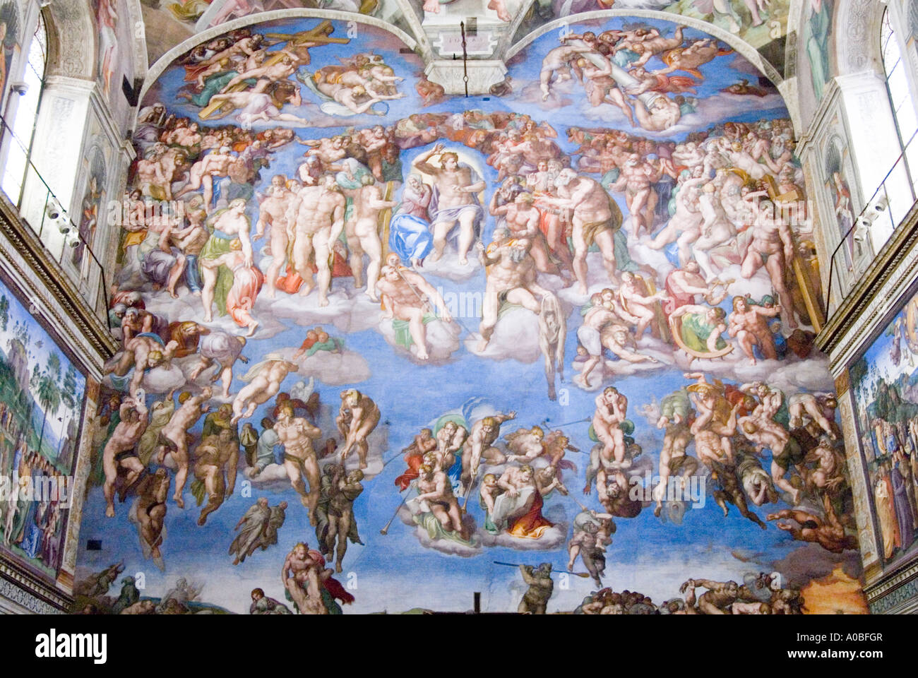 Das jüngste Gericht von Michelangelo an der Wand der Sixtinischen Kapelle im Vatikan Museum Rom Italien Stockfoto