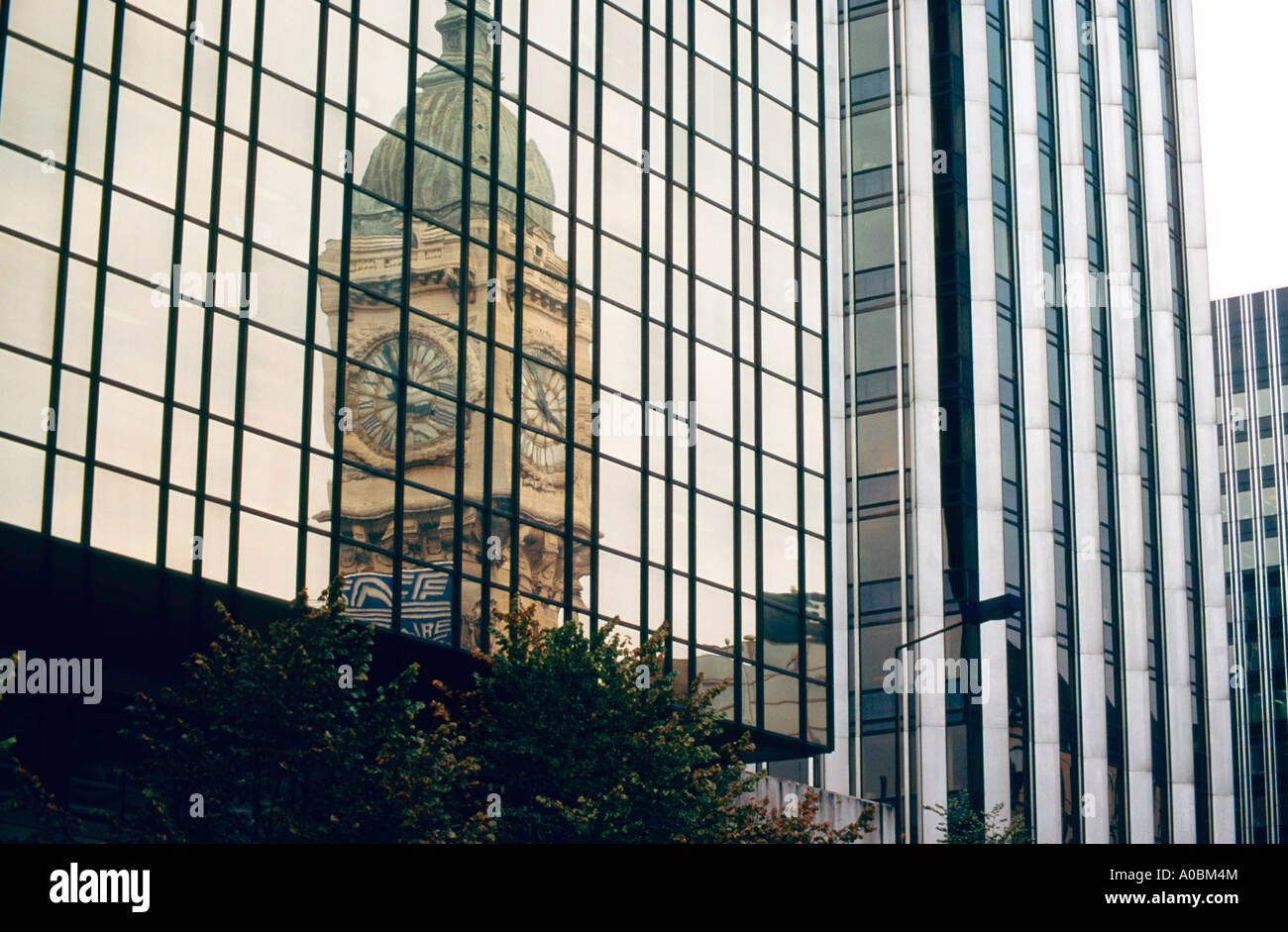 Hochhaeuser Uhrturm Bahnhof Gare de Lyon-Paris-Frankreich Stockfoto