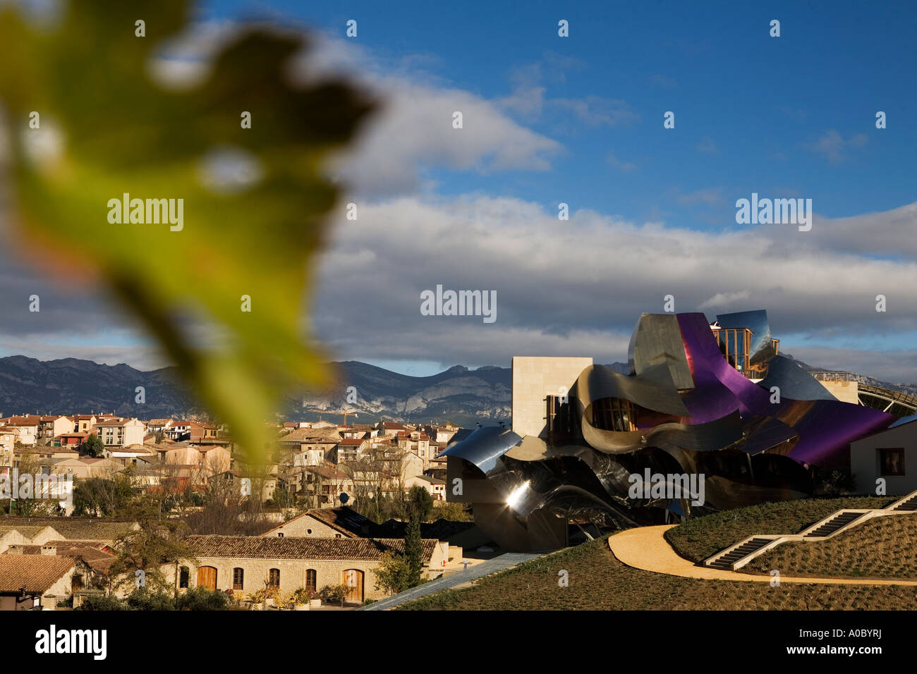 Bodegas Marques de Riscal in der spanischen La Rioja, gemacht von Architekt Frank O Gehry, Elciego, Spanien, Europa Stockfoto