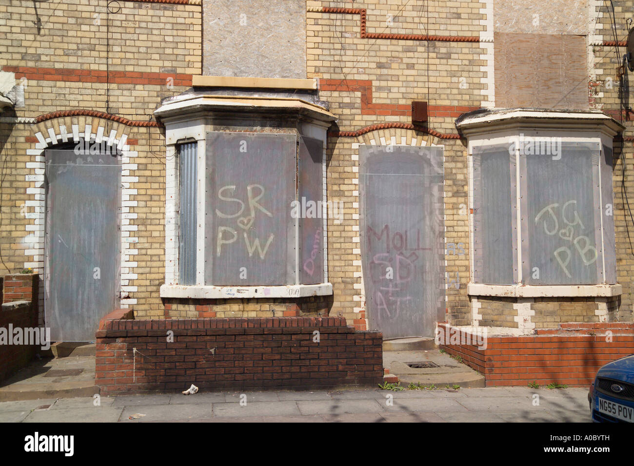 Mit Brettern vernagelt Häuser Venmore Street Anfield Road Liverpool Merseyside England Stockfoto