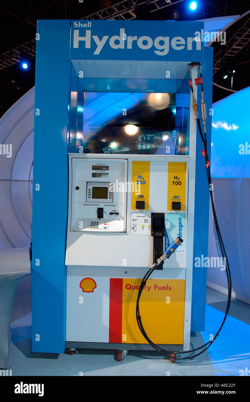 Mock-up Shell Hydrogen Tankstelle bei Wired Nextfest im Javits Convention Center in New York City Stockfoto