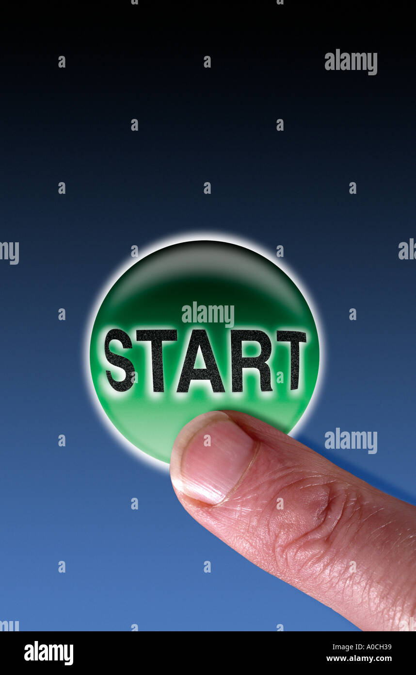 Finger auf die Schaltfläche "Start" Stockfoto