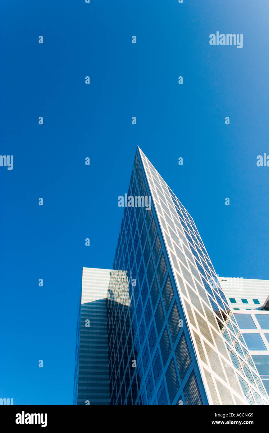 Hoch aufragende Bürogebäude Stockfoto