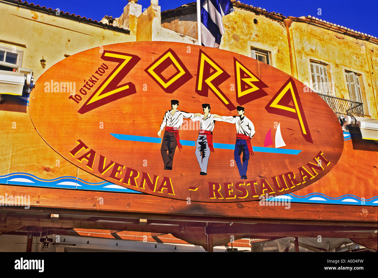 Restaurant auf der Hafenseite in ´s Kreta Griechenland benannt nach Zorba den griechische film Stockfoto