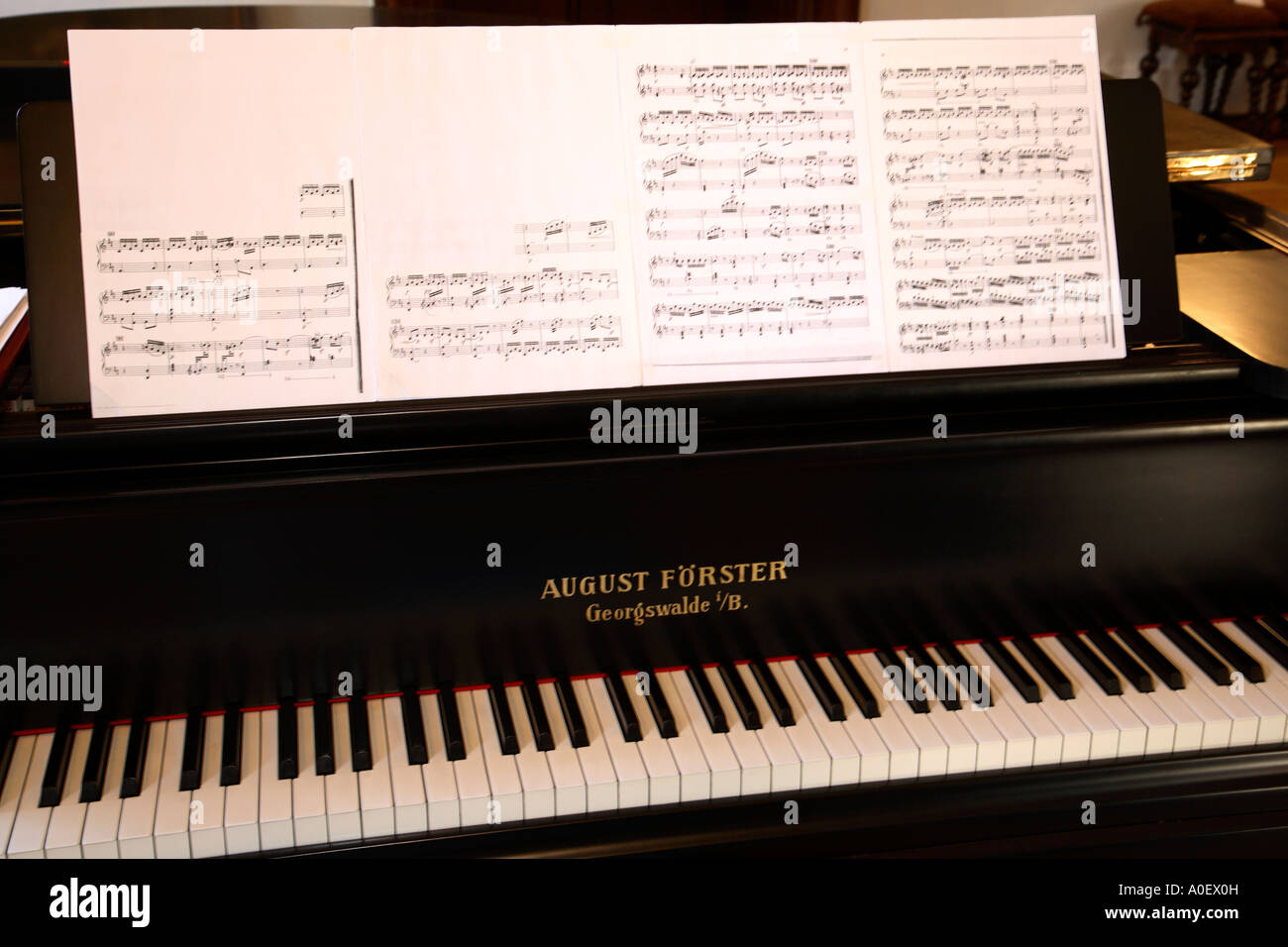 Musik Klavier August Förster Foerster Klavier Grand Piano Noten  Stockfotografie - Alamy