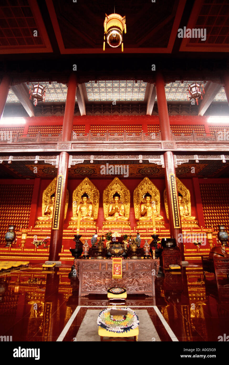 Shijiazhuang, Hebei, China - 10.000 Buddha Hall des Bailin Zen buddhistischen Tempels, einer der weltweit grössten Stockfoto