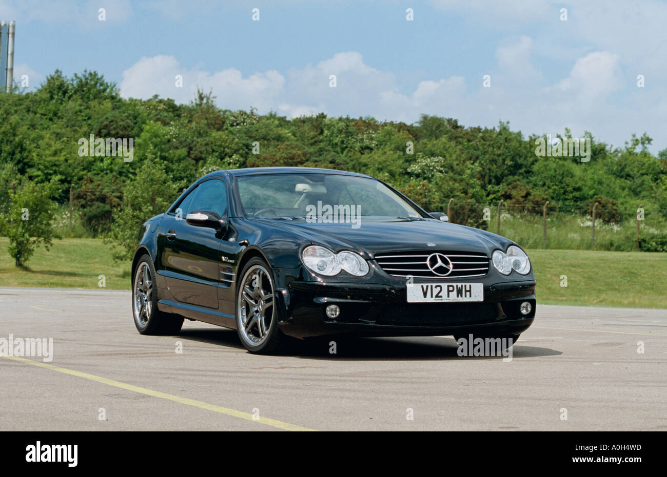 Mercedes Amg Convertible Stockfotos und -bilder Kaufen - Seite 2 - Alamy