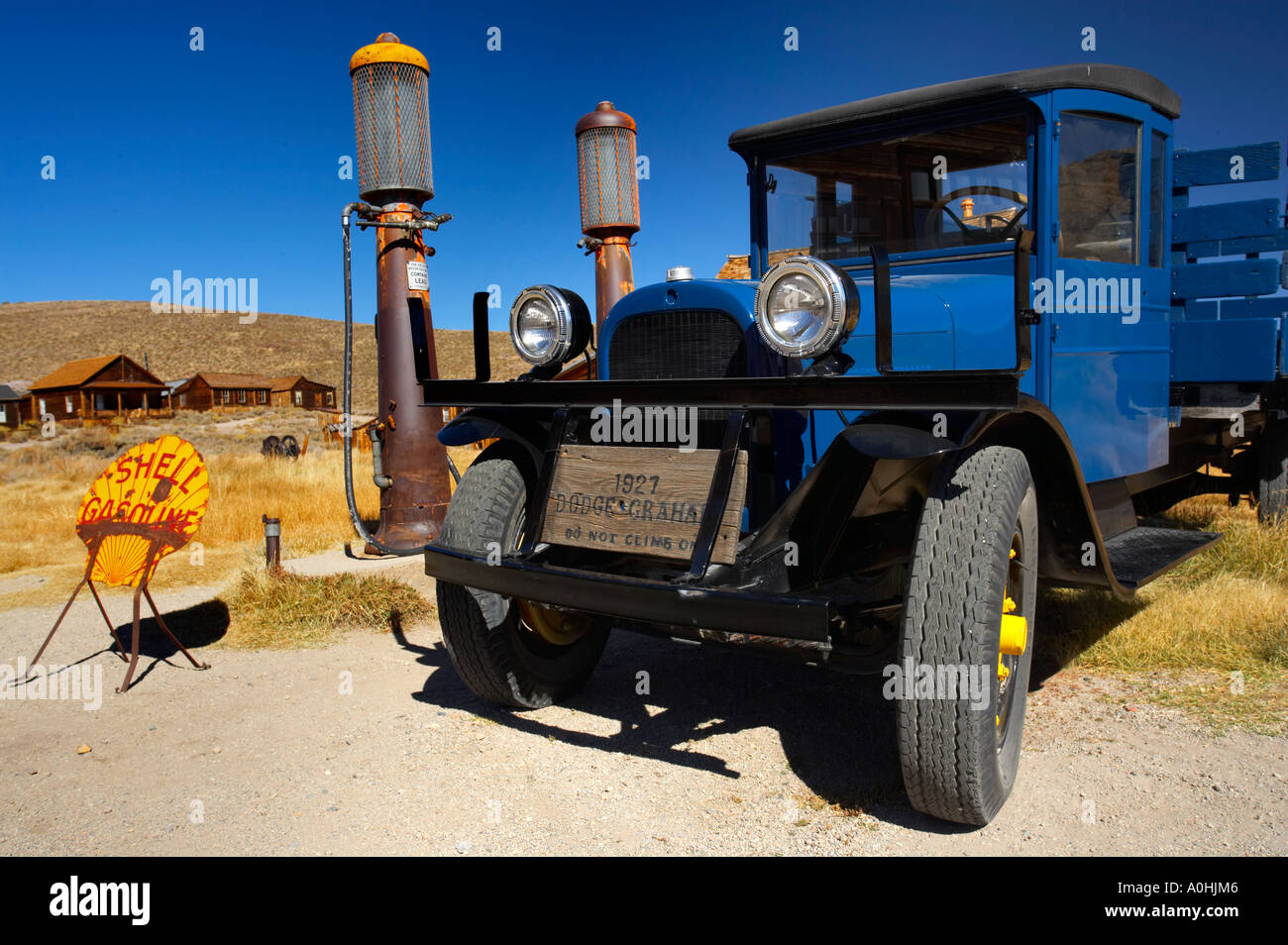 USA Kalifornien Bodie Deserted Bergbaustadt und 1927 Dodge Graham LKW Stockfoto