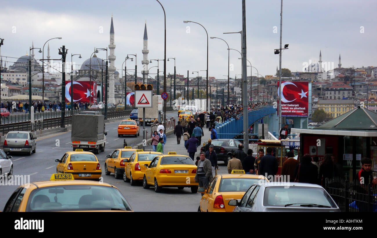 Türkei Land Istanbul Zentrum Straßenszene Stadtverkehr Stockfoto