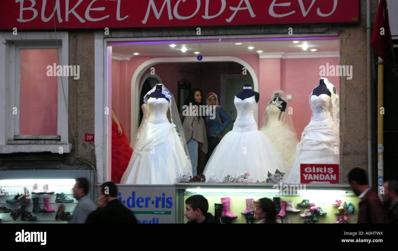 Islam islamische muslimische Hochzeit Braut Frau Mode Kleid Stockfoto