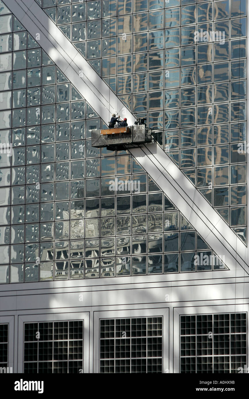 China Hong Kong Insel Skyline Zentralbank von China Fensterputzer Stockfoto