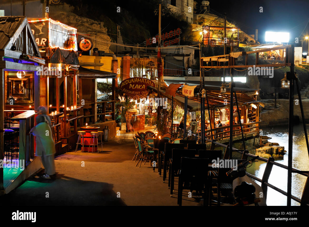 Restaurants in Matala, Süd-Kreta, Griechenland Stockfoto