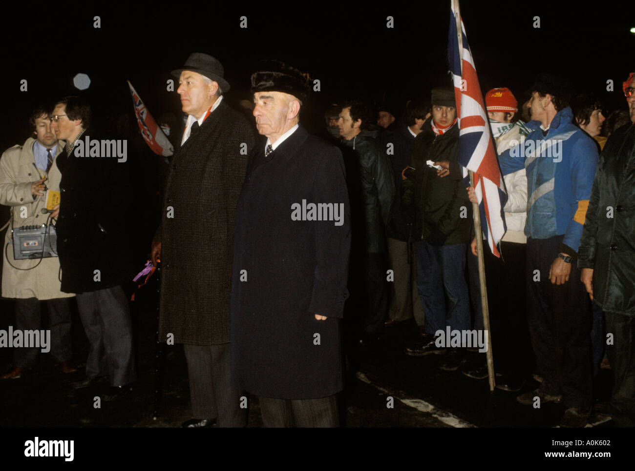 Rev Ian Paisley Newtownards zum Loyalist Day of Action Nordirland mit Mitgliedern beim 3. Force Meeting 1981 1980er UK HOMER SYKES Stockfoto