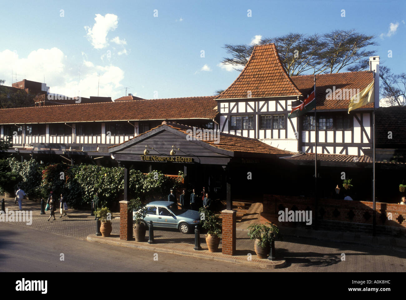 Das Norfolk Hotel Haupteingang und Delamere Terrasse Nairobi Kenia in Ostafrika Stockfoto