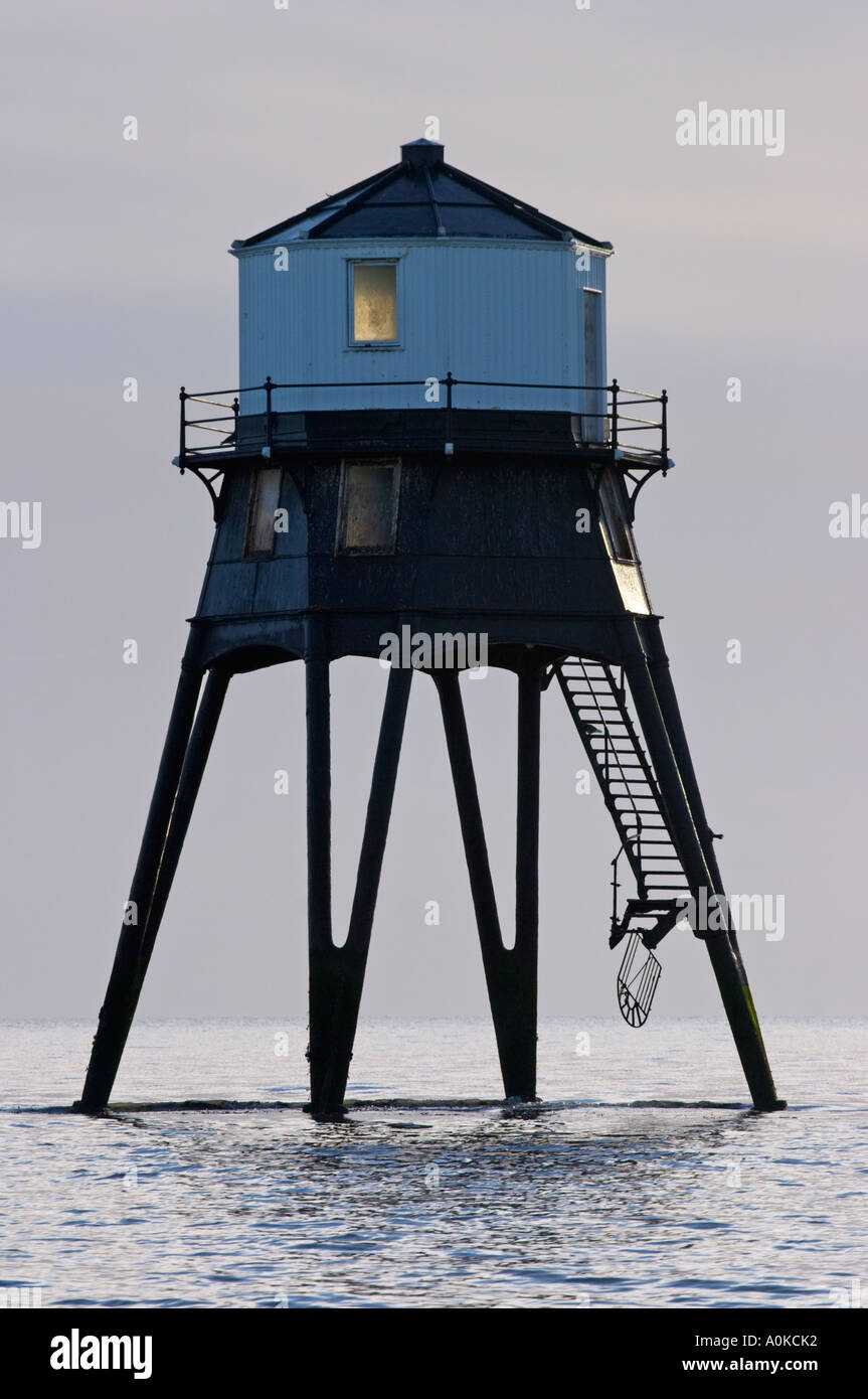 Mitte des 19. Jahrhunderts aus Gusseisen Ighthouse in Dovercourt, Essex (einer von zwei älteren 1817/1818 Leuchttürme in Harwich zu ersetzen) Stockfoto