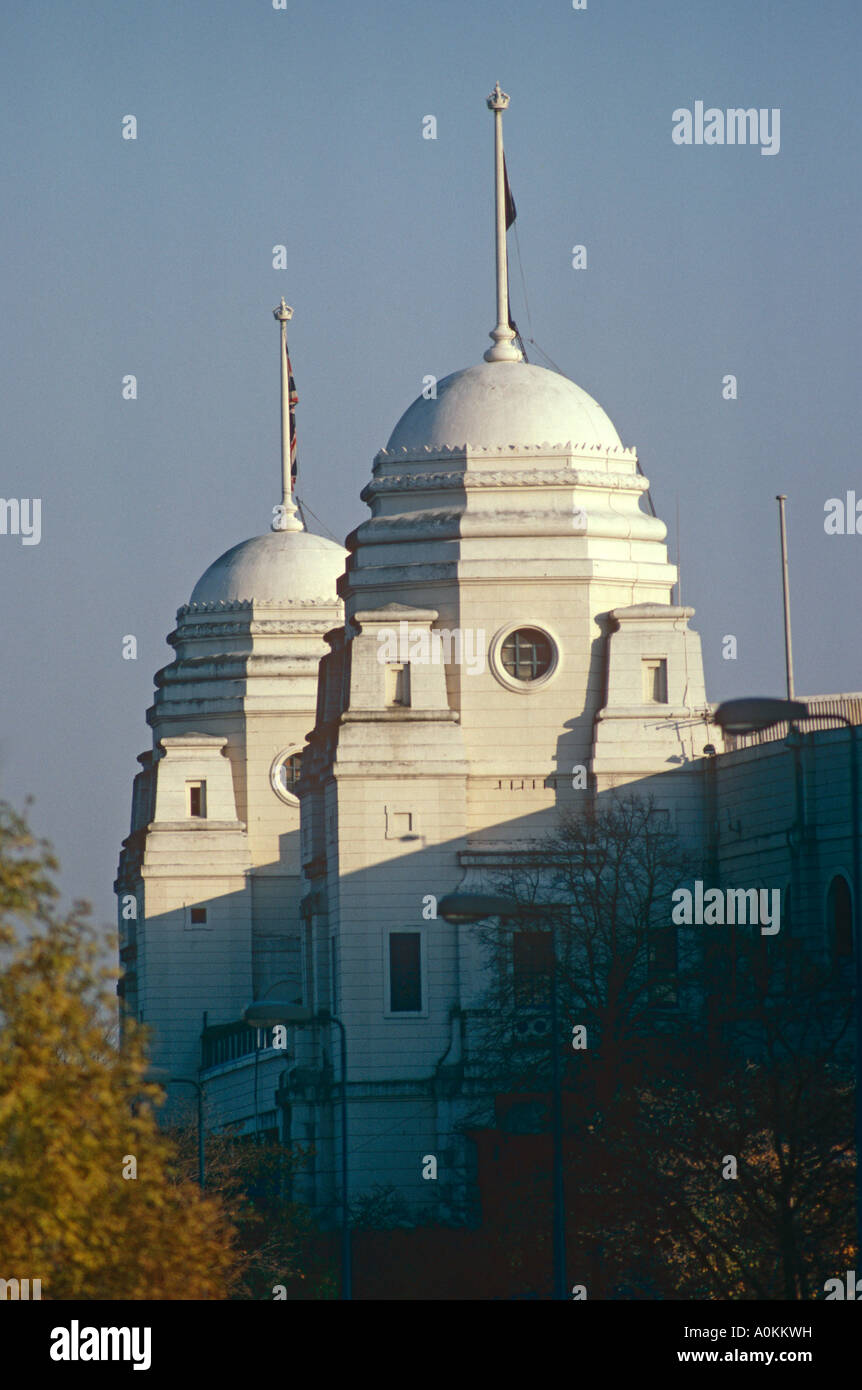Die Zwillingstürme der alten Wembley Stadion London England Stockfoto