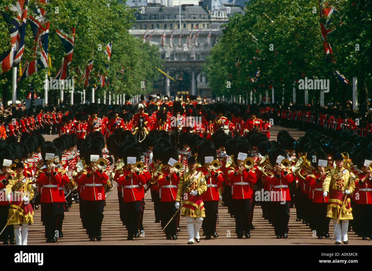 Trooping die Farbe-Zeremonie in London im Juni. Wächter-Band spielt in der Mall. Stockfoto