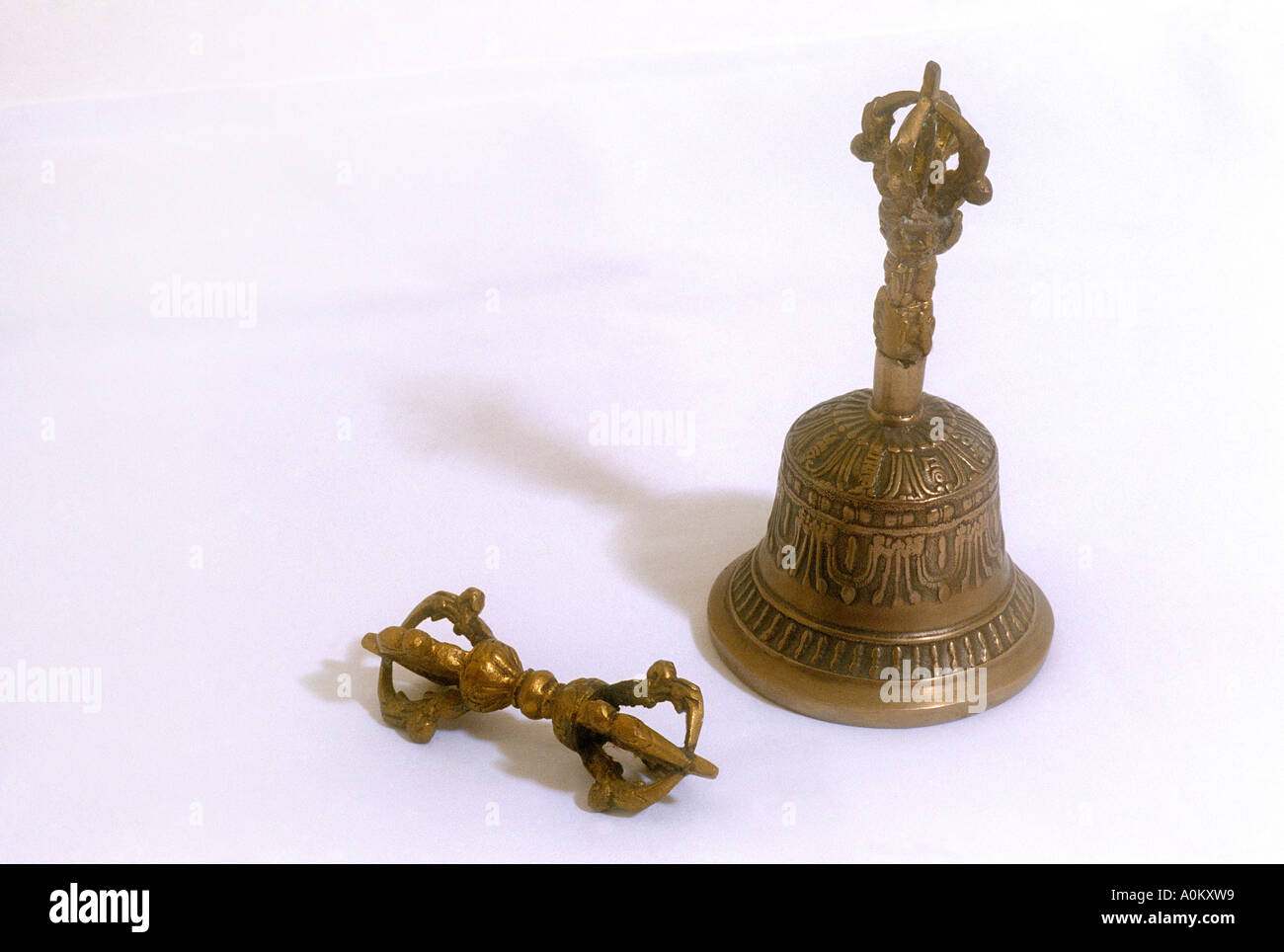 Heiligen Gebet Bell & Thunderbolt - Buddhismus Stockfoto