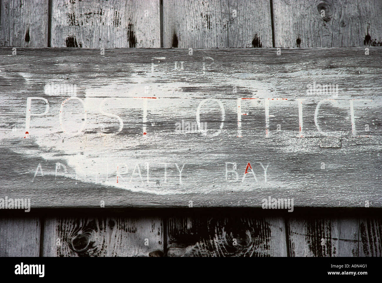 Zeichen des ehemaligen britischen Postamt auf Basis G Admiralty Bay King George Island Antarktis die 1996 abgerissen wurde Stockfoto