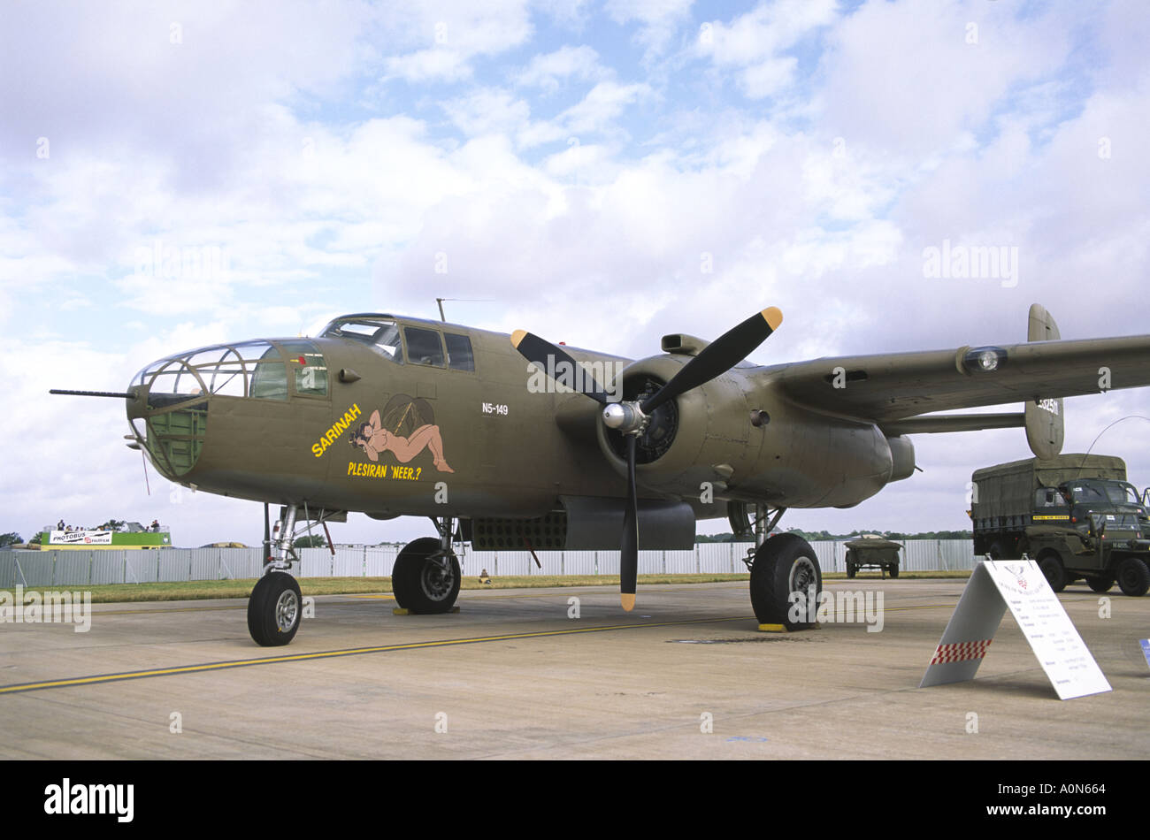 Nordamerikanische TB-25N Mitchell Bomber in USAAF Farben auf dem Display an RIAT Fairford Stockfoto