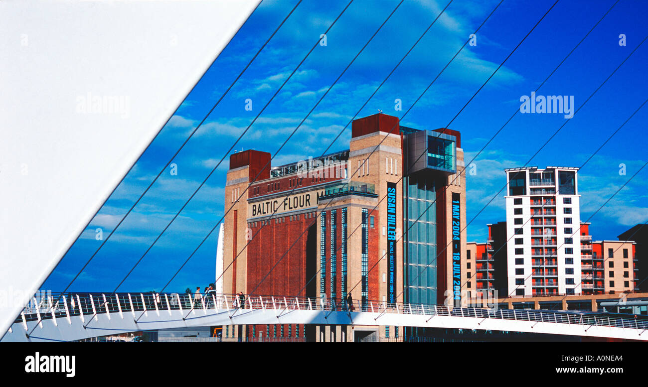 baltischen Mehl Mühle Gateshead Millennium Bridge Kunst Zentrum Architektur Newcastle Upon Tyne Wilkinson Eyre Kai Stockfoto