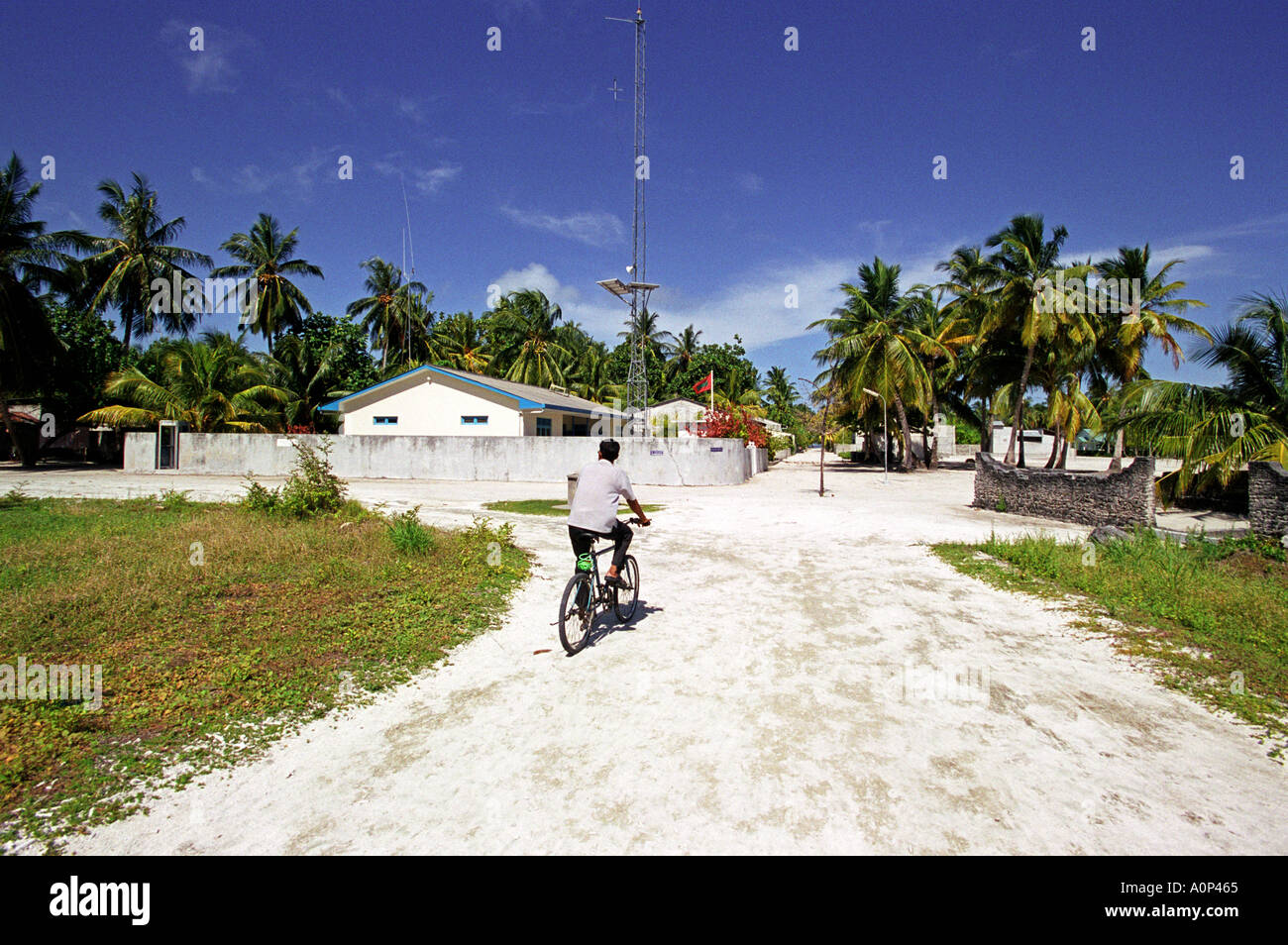 Straßenszene in Bandidhoo Insel der Malediven Stockfoto