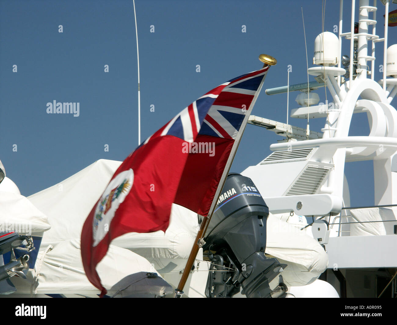 yacht cayman islands flagge