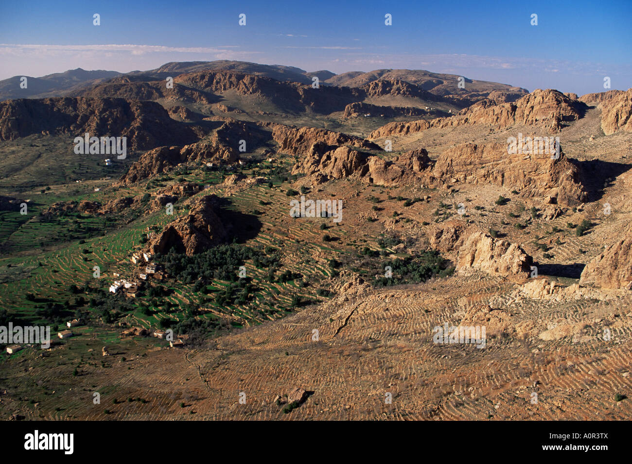 Weiler und Terrassen im Anti-Atlas Gebirge Tafraoute Region Süd-west Bereich Marokko Nordafrika Afrika Stockfoto